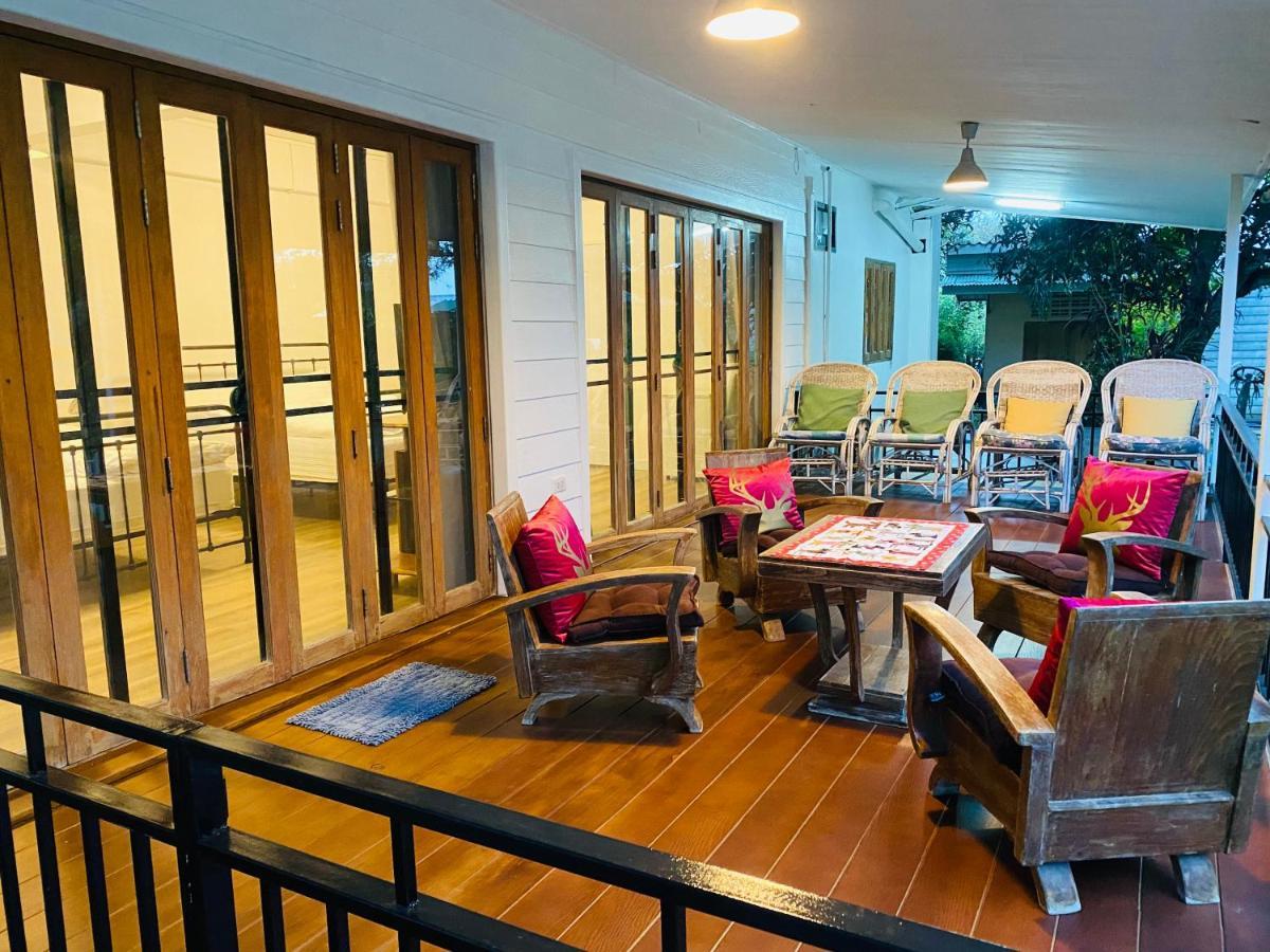 Hotel Jardin De Mangue Pak Chong Esterno foto